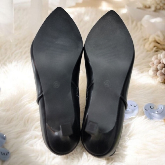 Coutgo Women's Size 6.5 Elegant Kitten Heel Black Ankle Boots - Picture 2 of 8